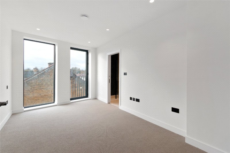 Cannon Hill Lane, London, SW20