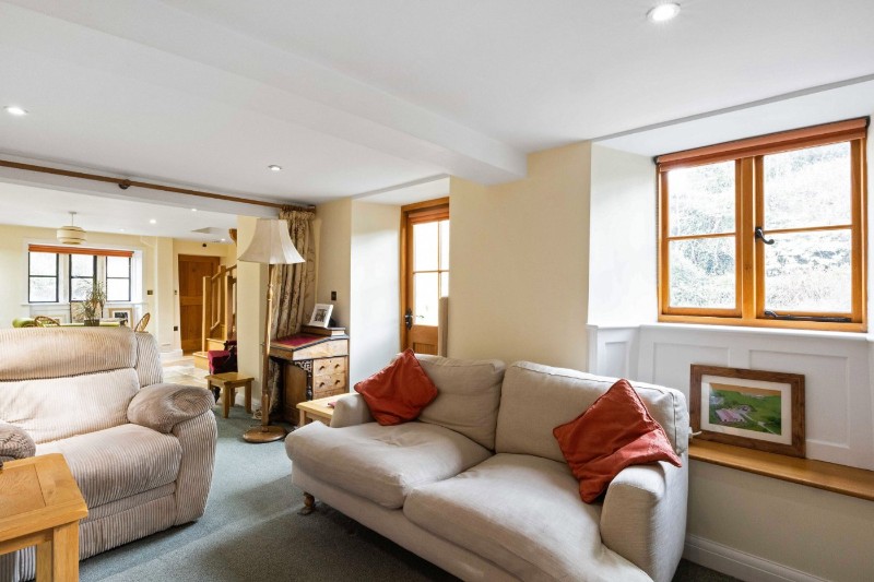 Kilham Lane, Shipton Oliffe, Cheltenham, Gloucestershire, GL54