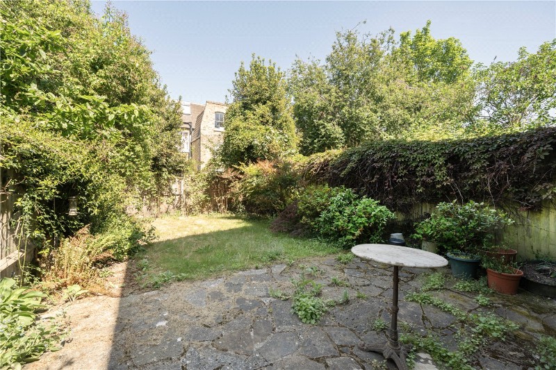 Amerland Road, London, SW18