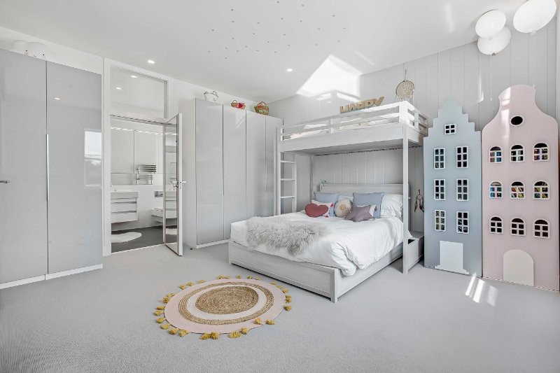 Castelnau, Barnes, London, SW13