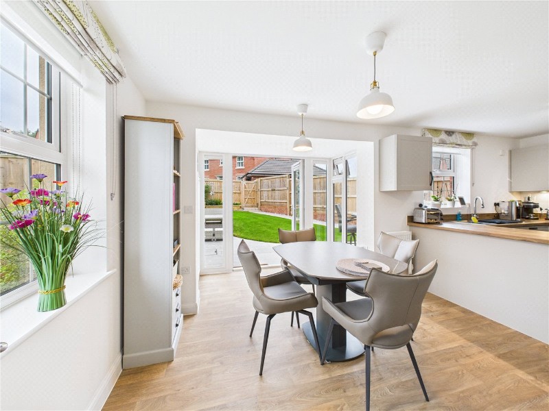 Clarissa Close, Tiverton, Devon, EX16