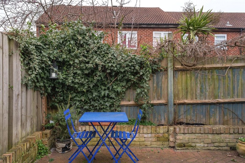 Carberry Road, London, SE19