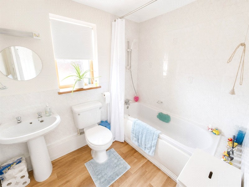 Mandalay Drive, Bourne, Lincolnshire, PE10