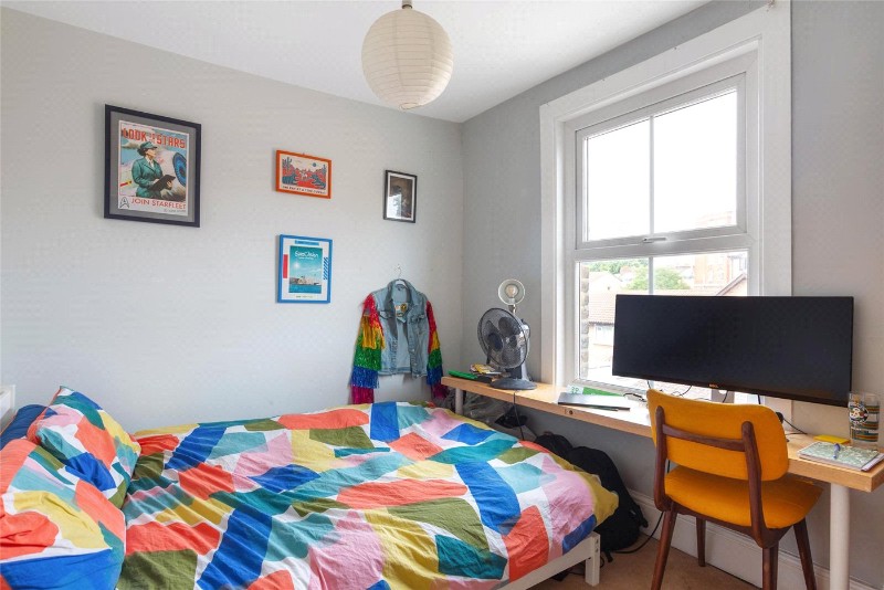 Henshaw Street, London, SE17