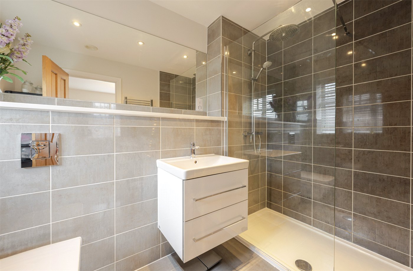 En Suite 2