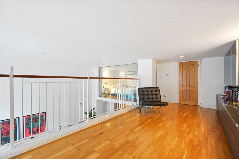 Ludgate Hill, London, EC4M