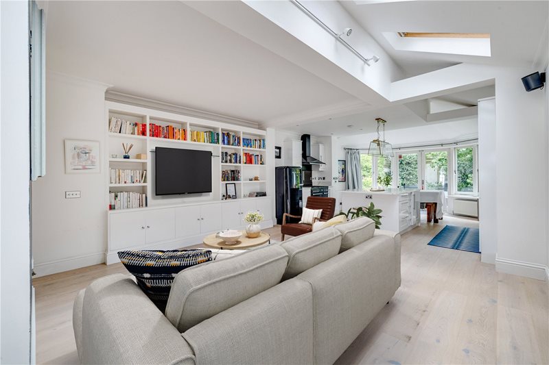 Chaldon Road, London, SW6