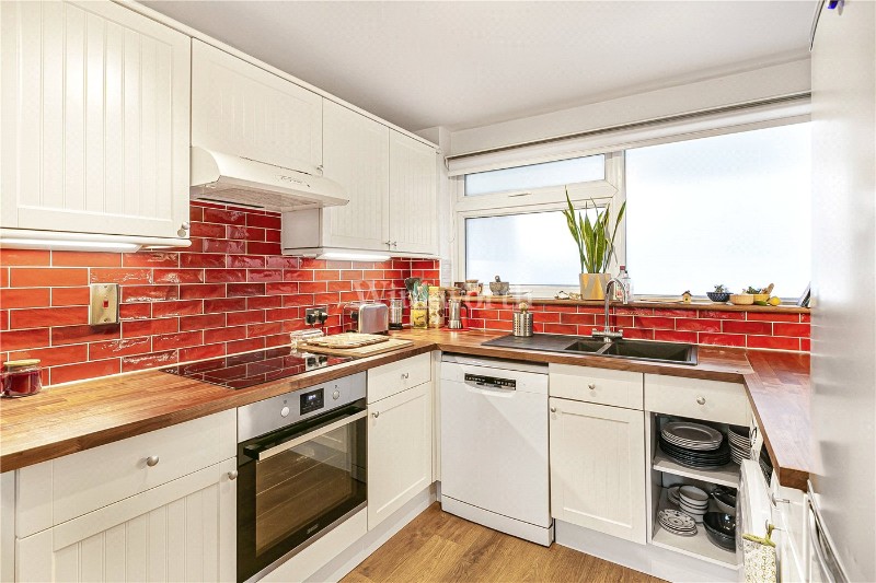 Chislet Close, Beckenham, BR3