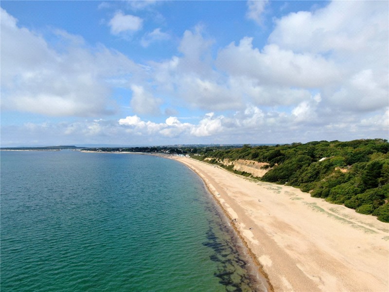 Wharncliffe Road, Highcliffe, Dorset, BH23