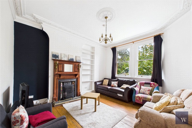 Estreham Road, London, SW16