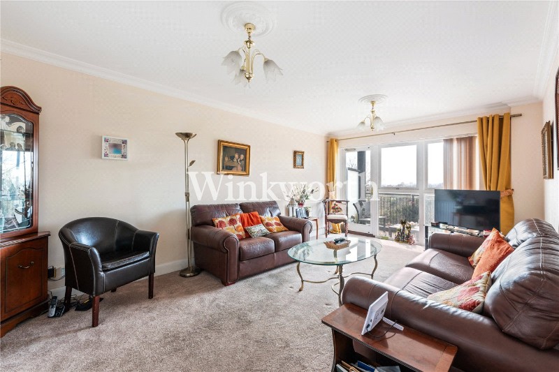 Aldermans Hill, London, N13