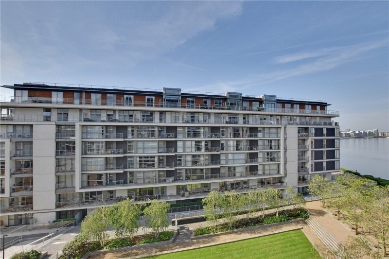 Granite Apartments, 30 River Gardens Walk, Greenwich, London, SE10