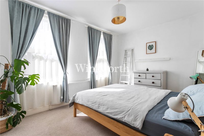 Rosebery Avenue, London, N17