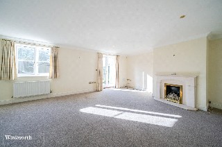 Queens Mead Gardens, Odiham, Hampshire, RG29