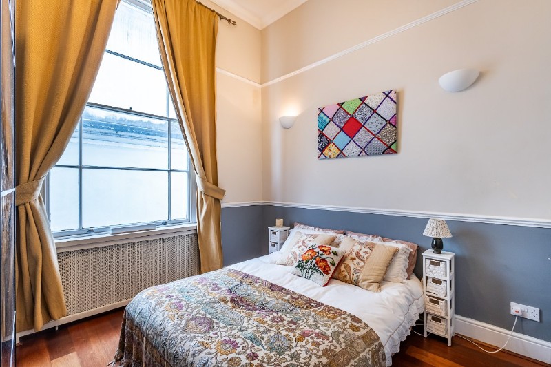 Westbourne Terrace, Bayswater, W2