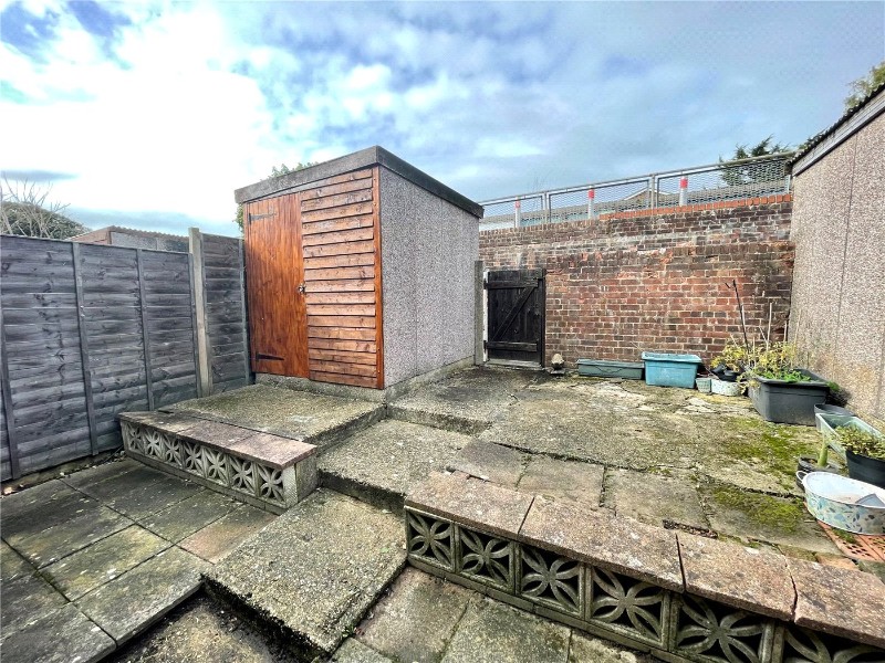 Brougham Place, Farnham, Surrey, GU9