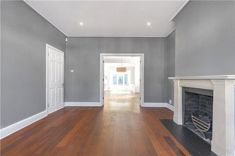 Lowther Road, Barnes, London, SW13