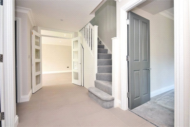 Holly Oak Close, Cheam, Sutton, SM2