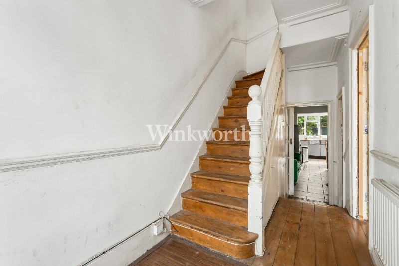Westbury Avenue, London, N22