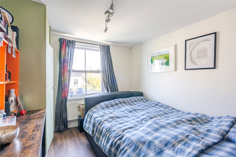 Elm Park, London, SW2