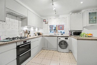 Hamilton Court, Trafalgar Square, Poringland, Norwich, NR14