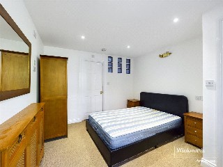 London Road, Twyford, Reading, Berkshire, RG10