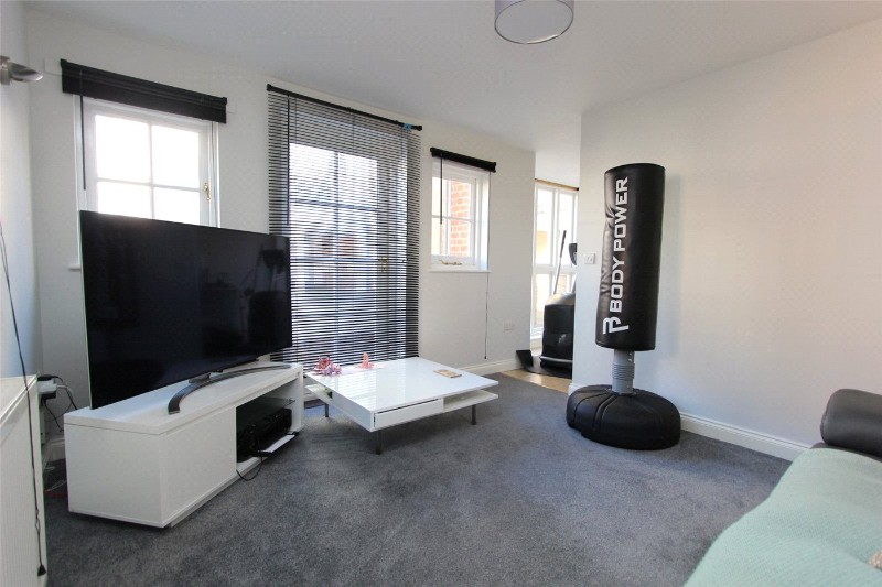 Winterbon Mews, Rochford, Essex, SS4