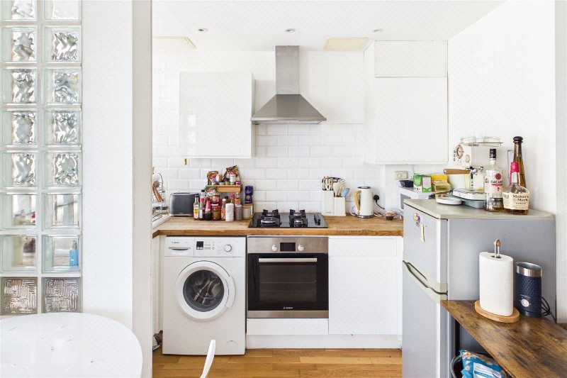 Barrhill Road, London, SW2