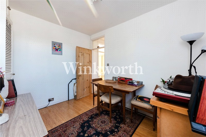 Steele Road, London, N17
