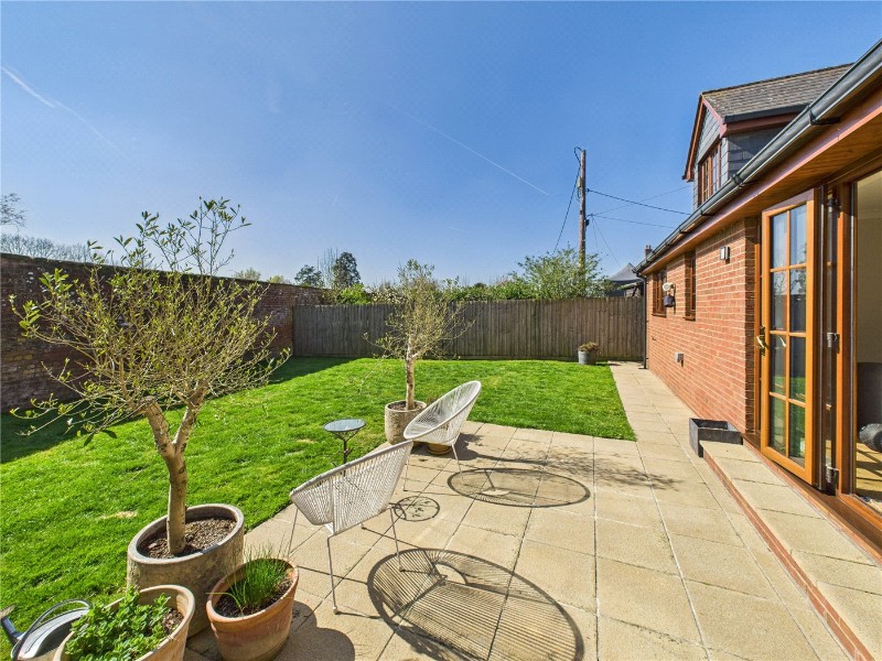 Ayshford, Uffculme, Cullompton, Devon, EX15