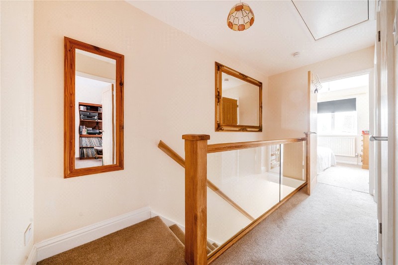 Northwood Drive, Newbury, Berkshire, RG14