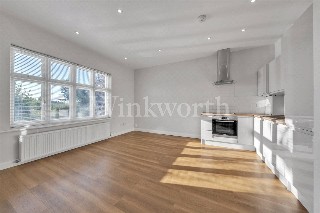 Templars Avenue, London, NW11