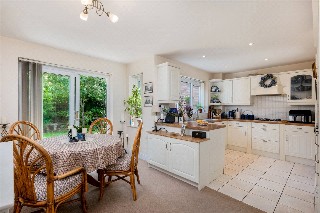 Farnell Drive, Stratford-upon-Avon, Warwickshire, CV37