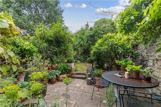 Kennington Road, Kennington, London, SE11