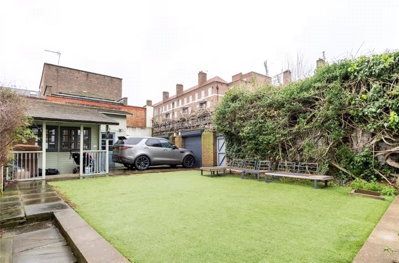 Fentiman Road, London, SW8