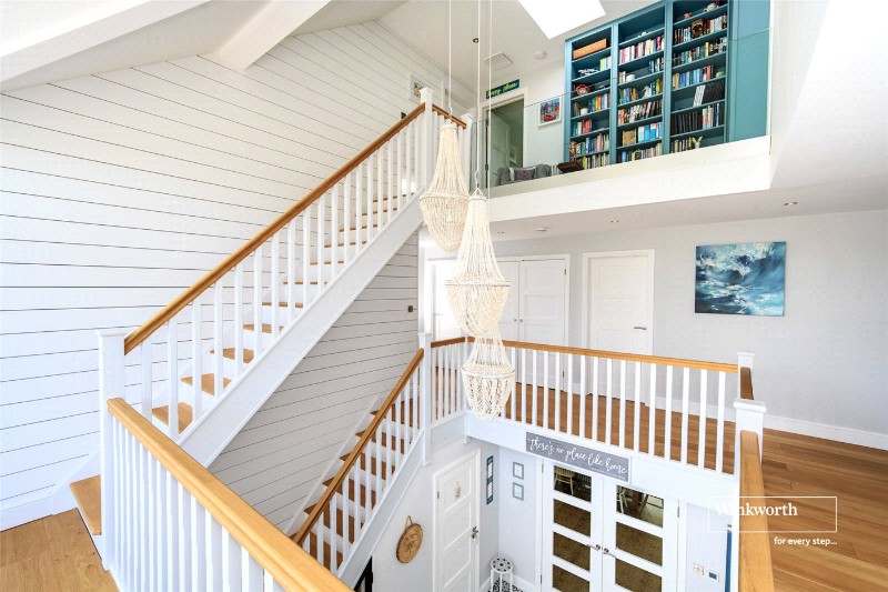 Bute Drive, Highcliffe, Christchurch, BH23