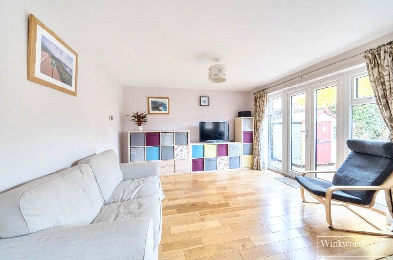 Yaverland Drive, Bagshot, Surrey, GU19