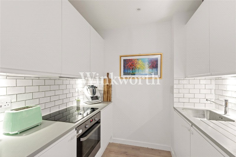 Apple Tree Road, London, N17