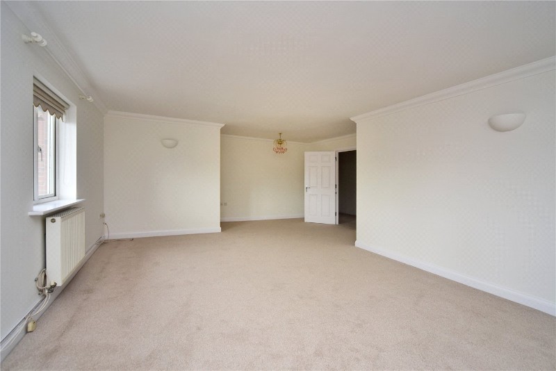 Wingfield Court, Banstead, Surrey, SM7