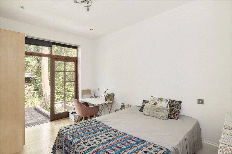 Croxted Road, London, SE21