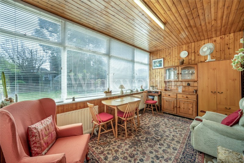 Cheviot Gardens, London, NW2