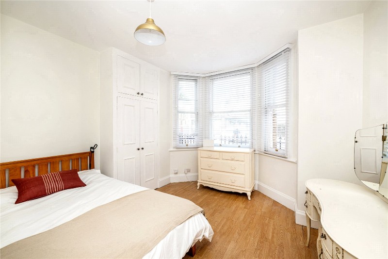 North Pole Road, London, W10