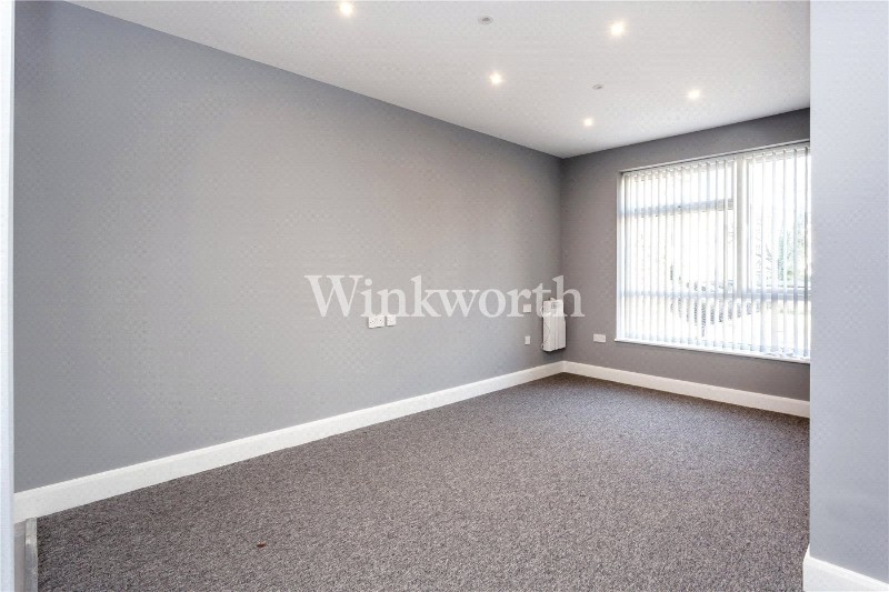 Brent Street, Hendon, NW4