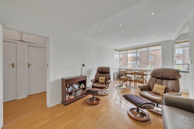 Oslo Court, Prince Albert Road, St John&#39;s Wood, London, NW8