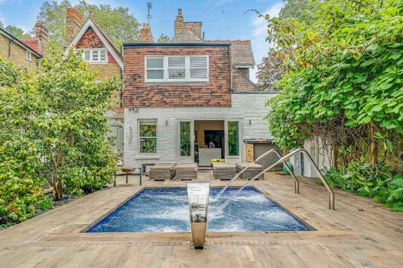 Thornfield, Vine Road, Barnes, London, SW13