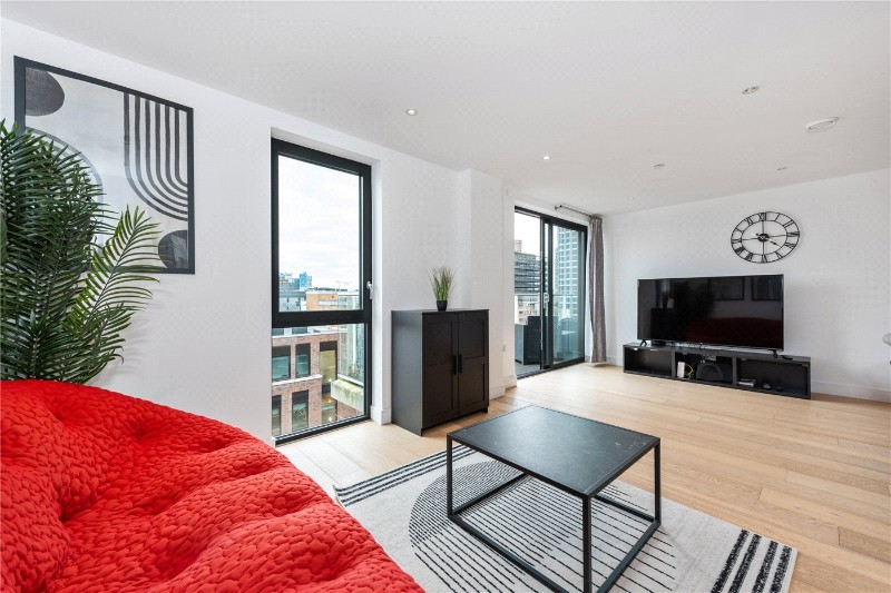 Kensington Apartments, 11 Commercial Street, London, E1