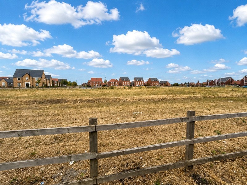 Chester Close, Bourne, Lincolnshire, PE10