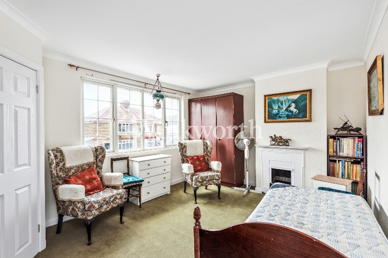 Latymer Way, London, N9