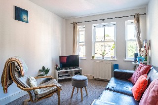 Guernsey Grove, London, SE24