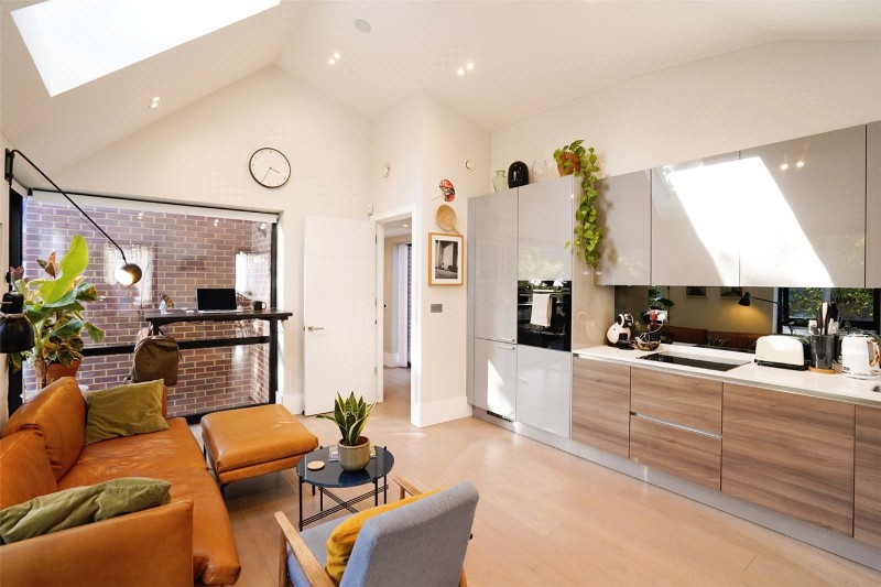 Hodford Road, London, NW11